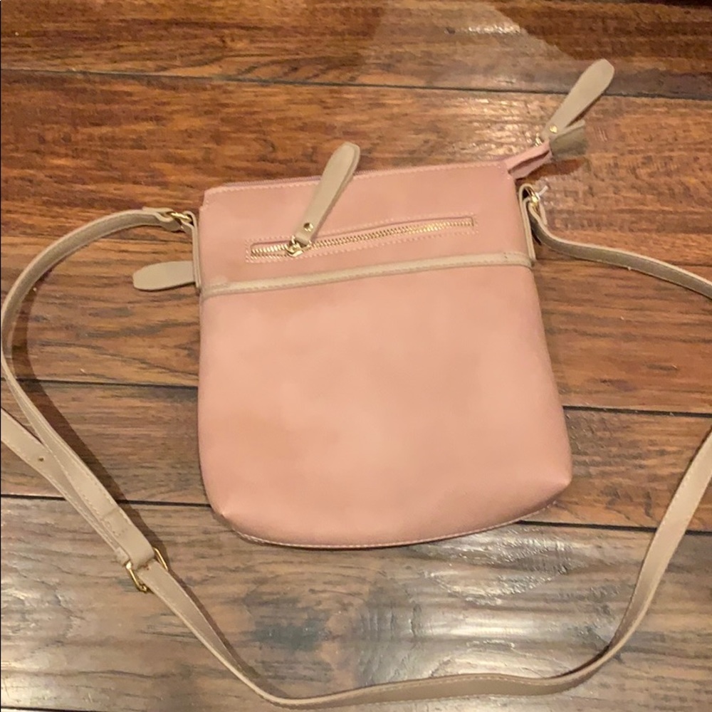 Light pink crossbody purse